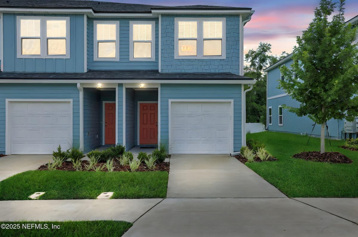 745 SAILOR GROVE Lane, Jacksonville, FL 32221 2