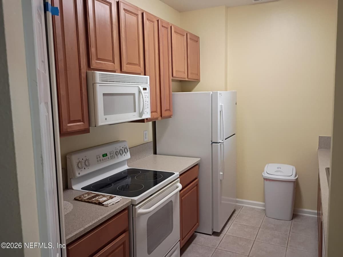 7801 POINT MEADOWS Drive 1407, Jacksonville, FL 32256 3