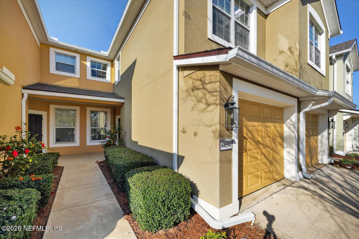 6650 SHADED ROCK Court 18C, Jacksonville, FL 32258
