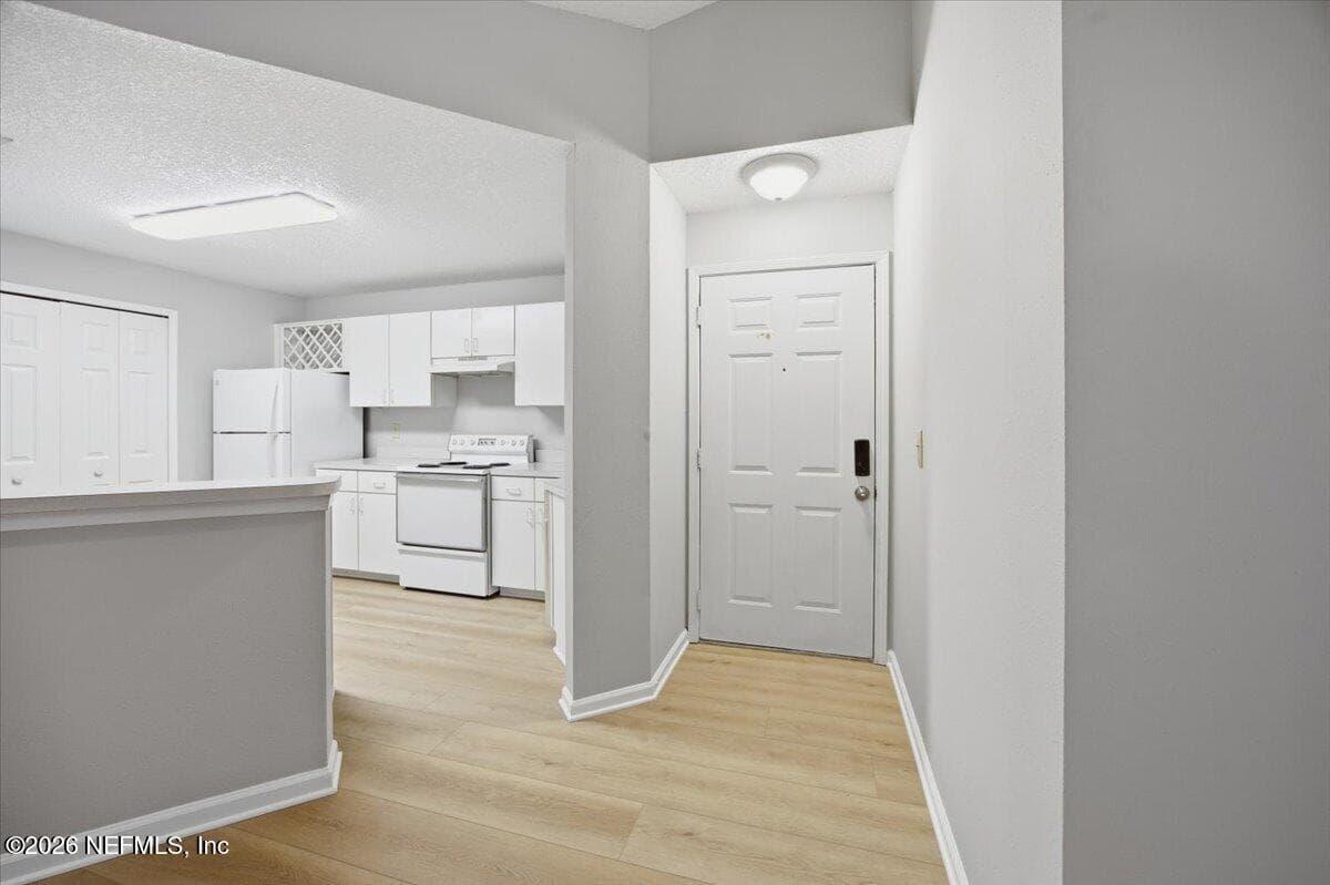 100 IRONWOOD Drive 121, Ponte Vedra Beach, FL 32082 2