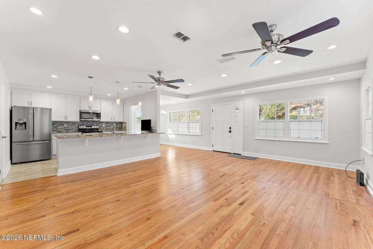 4642 COLLEGE Street, Jacksonville, FL 32205 3