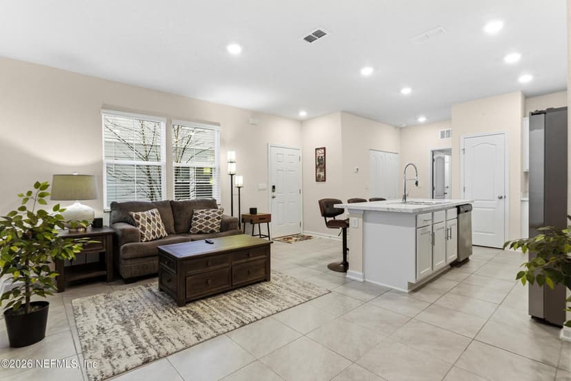 3964 VILLAGE VIEW Lane, Orange Park, FL 32065