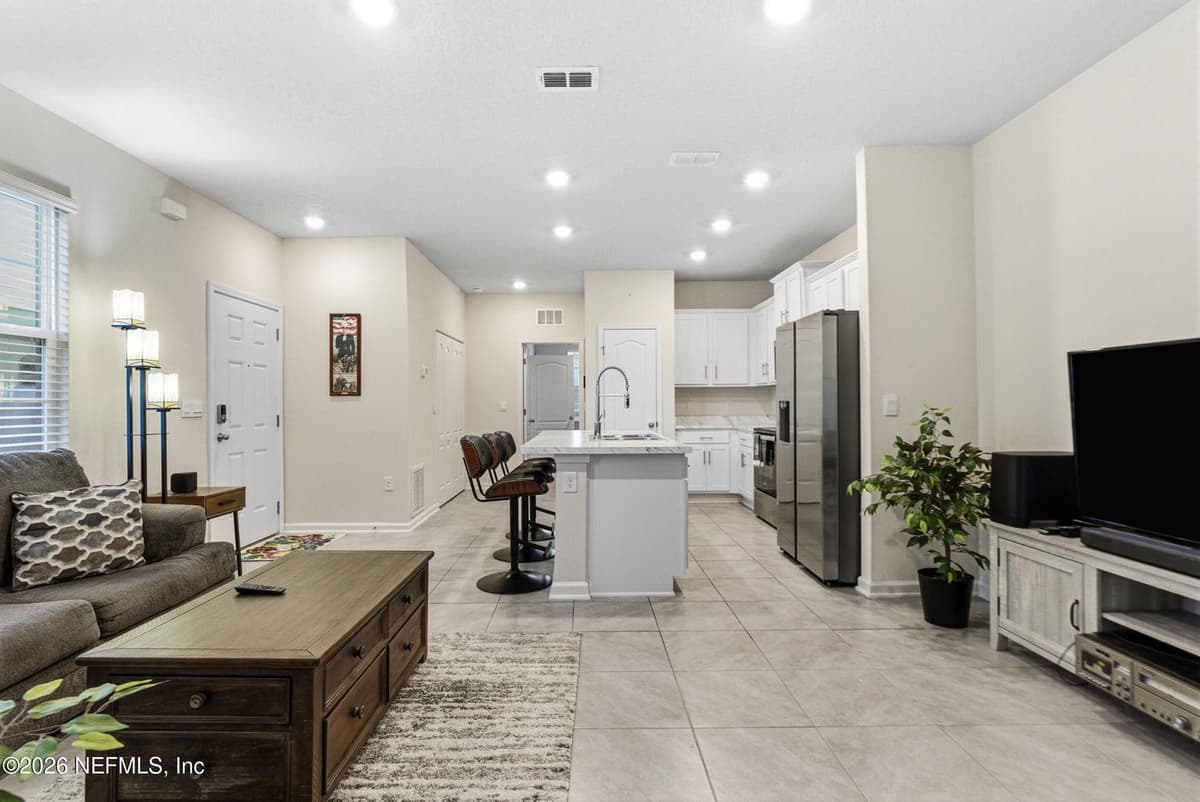 3964 VILLAGE VIEW Lane, Orange Park, FL 32065 2