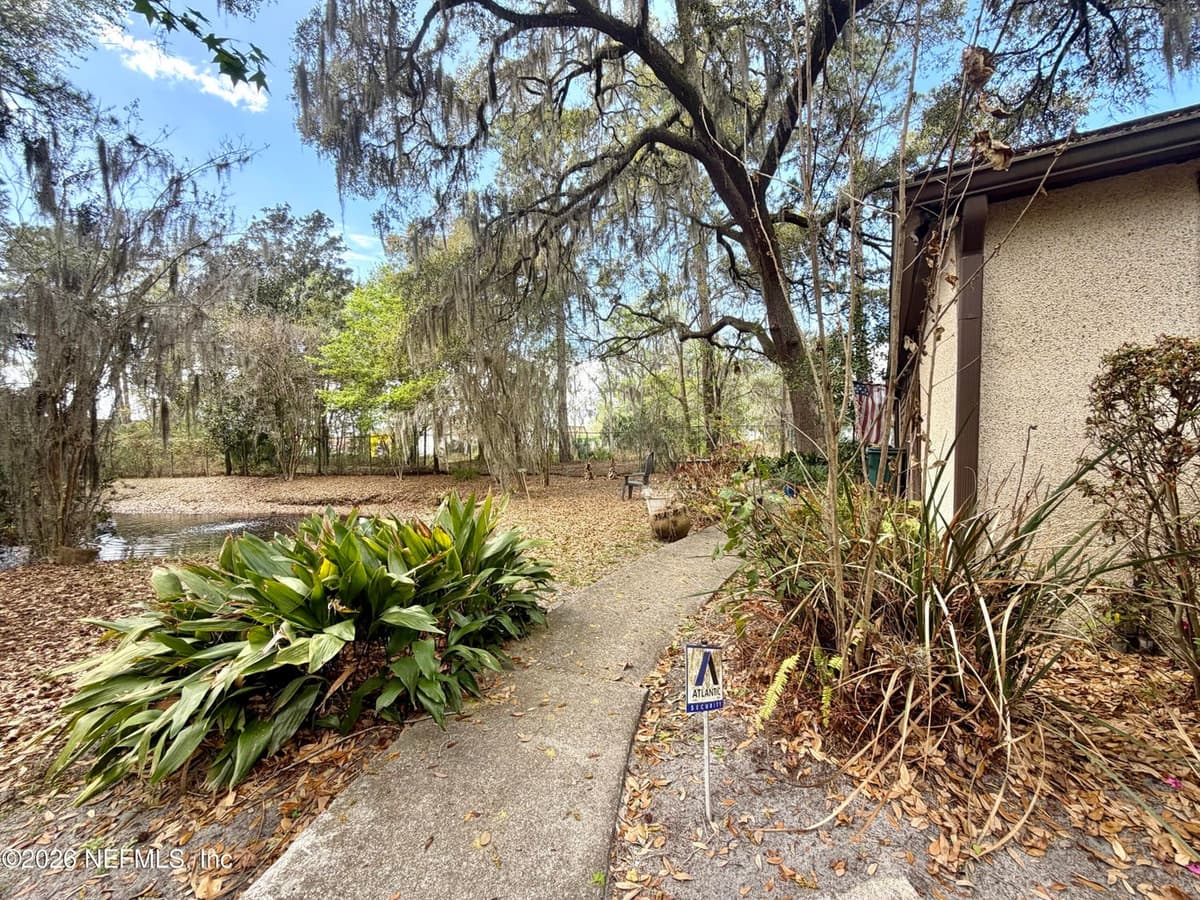10420 BIG TREE Circle W, Jacksonville, FL 32257 3