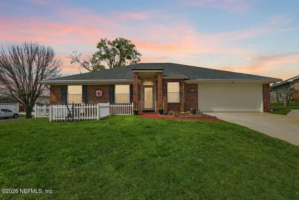 1306 BLUE EAGLE Trail, Jacksonville, FL 32225