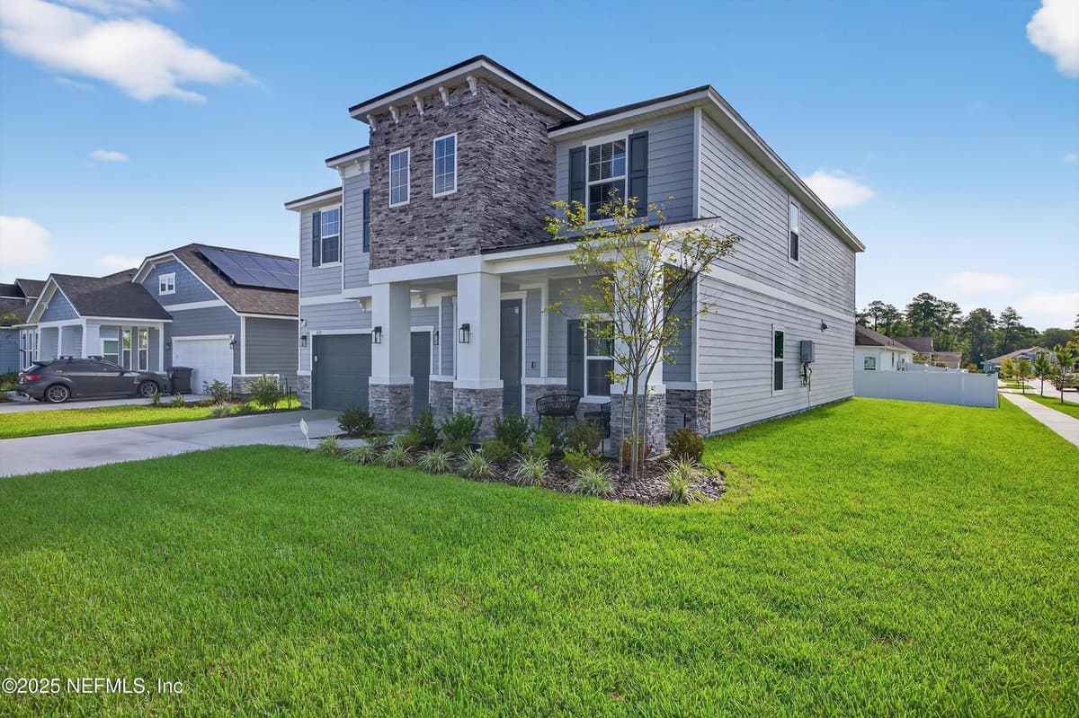 2113 FEATHEREDGE Way, Middleburg, FL 32068 2
