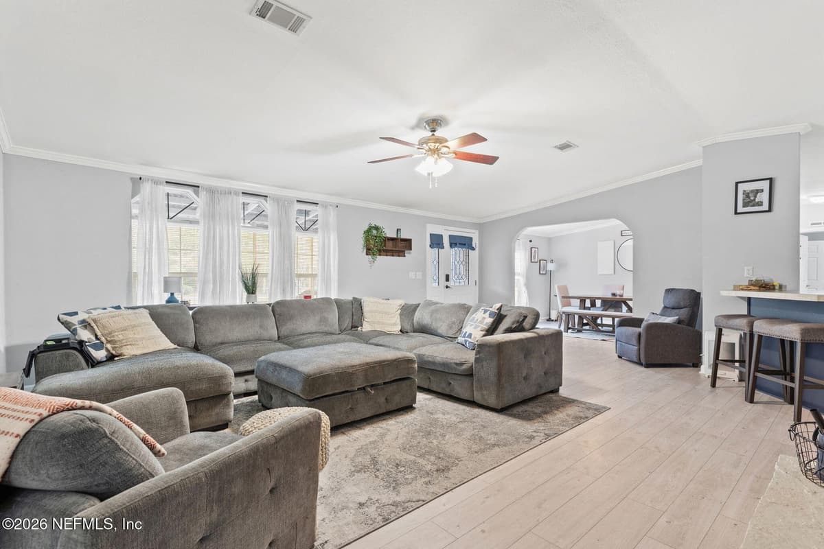 15666 SEARS Road, Jacksonville, FL 32218 2
