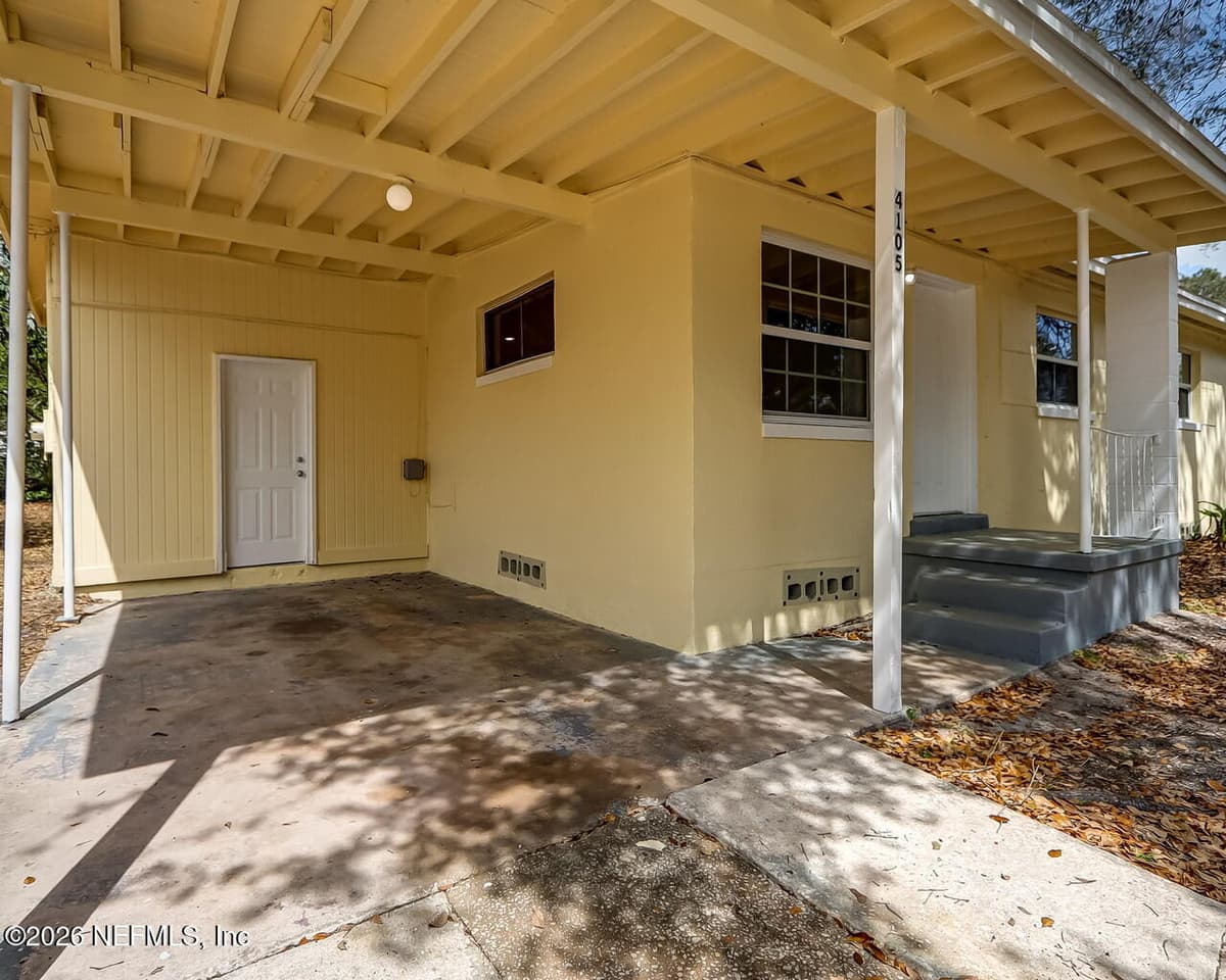 4105 KATANGA Drive N, Jacksonville, FL 32209 3