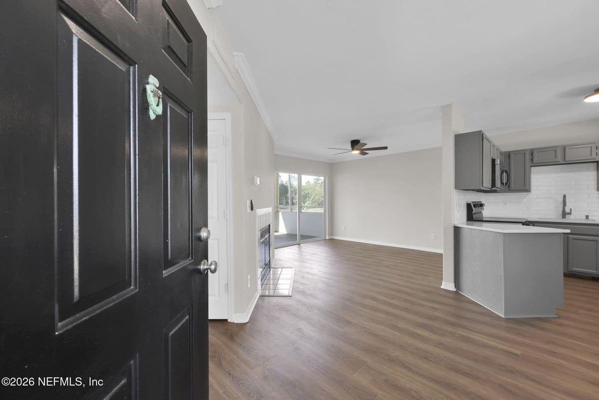 1800 THE GREENS Way 1509, Jacksonville Beach, FL 32250 3