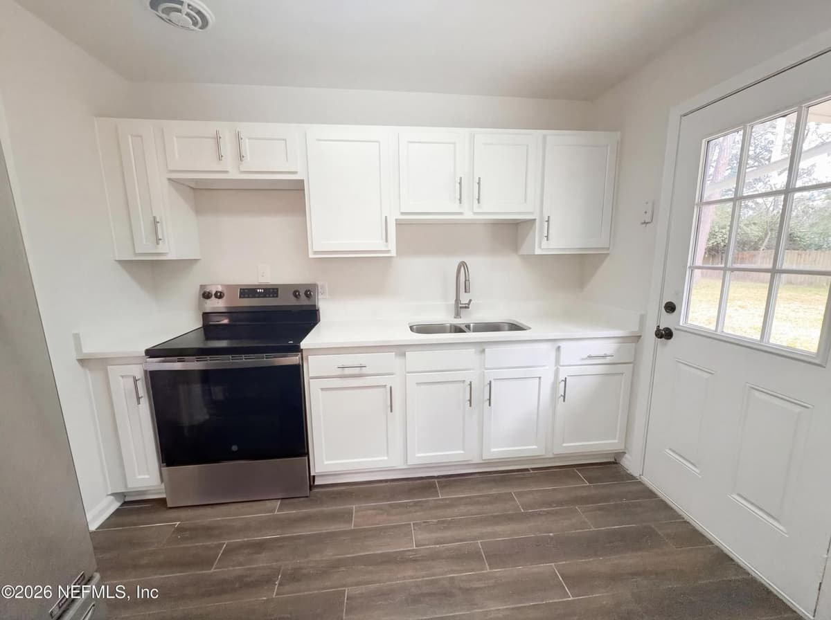 2225 GREEN OAK Drive, Jacksonville, FL 32211 2