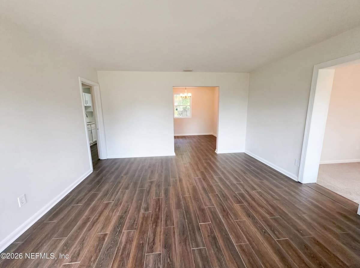 2225 GREEN OAK Drive, Jacksonville, FL 32211 3