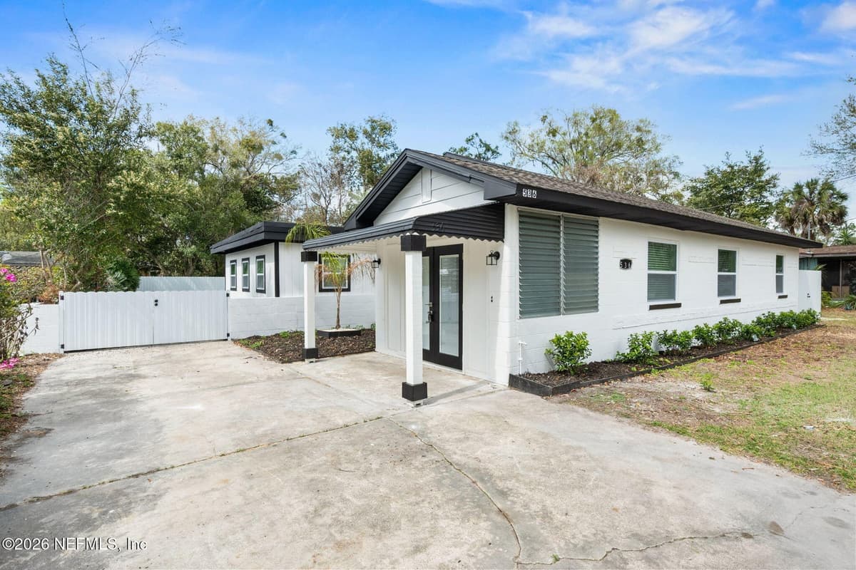 536 SAPELO Road, Jacksonville, FL 32216 3