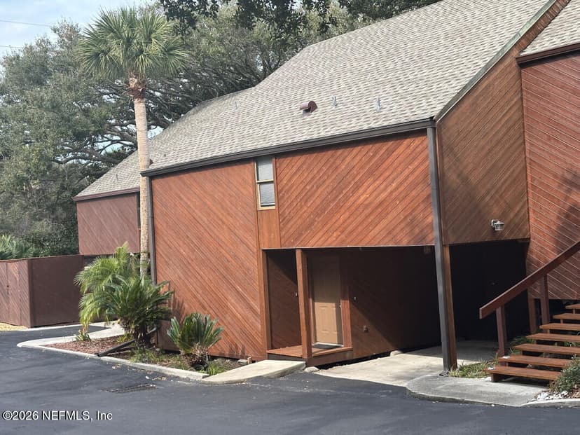 2277 SEMINOLE Road D, Atlantic Beach, FL 32233