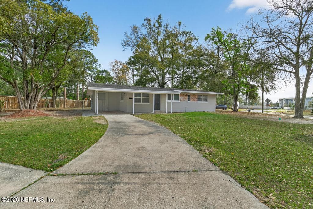6873 MOTHER HUBBARD Drive, Jacksonville, FL 32210 3