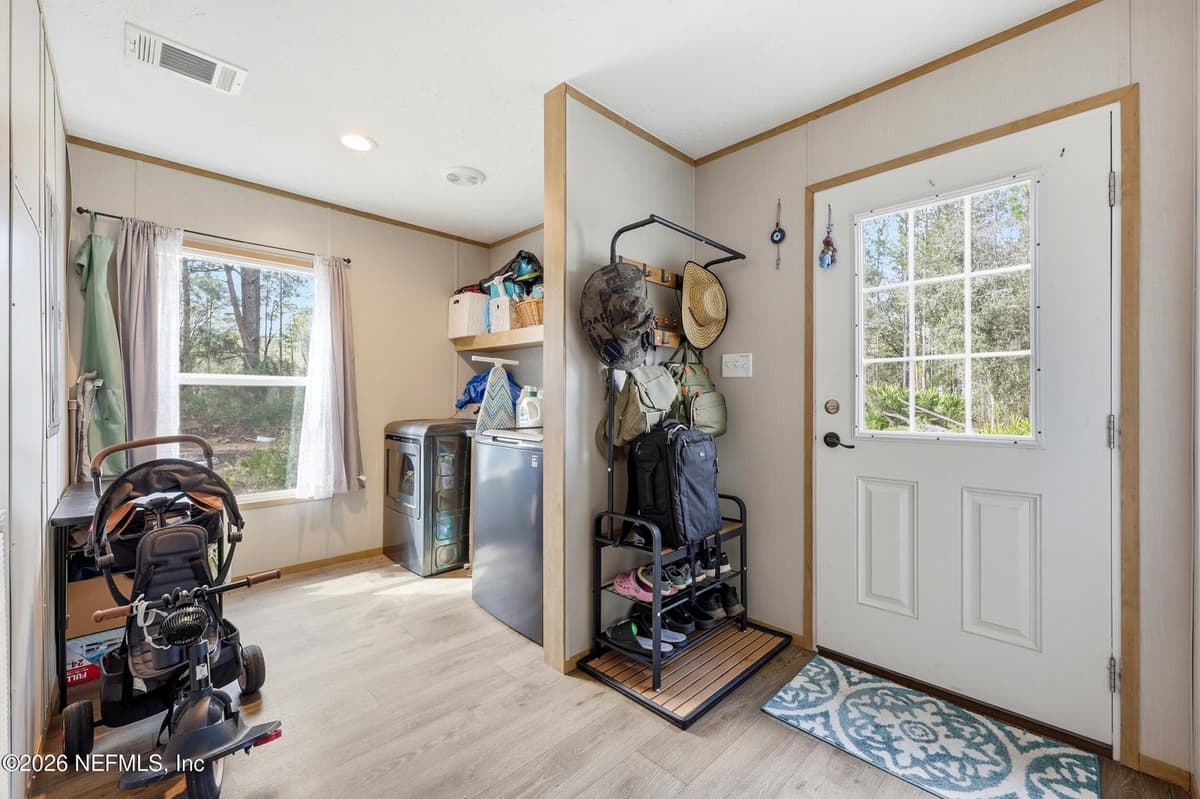 10555 YEAGER Avenue, Hastings, FL 32145 3