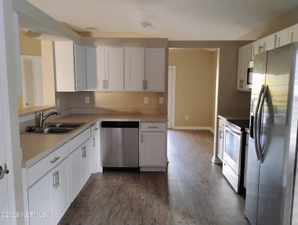 863 S LILAC Loop, Jacksonville, FL 32259 2