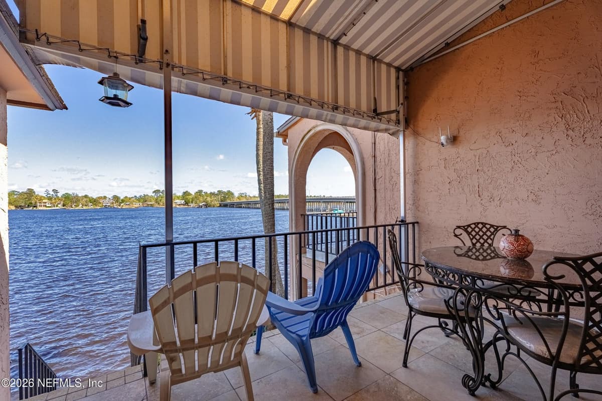 5375 ORTEGA FARMS Boulevard 102, Jacksonville, FL 32210 2
