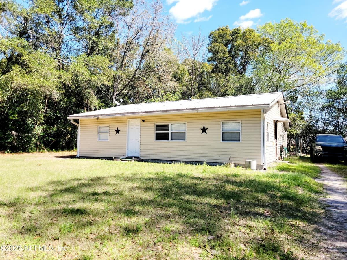 10507 PROSPECT Avenue, Hampton, FL 32044 2