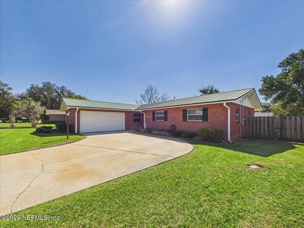 203 CITRA Drive, Palatka, FL 32177 3