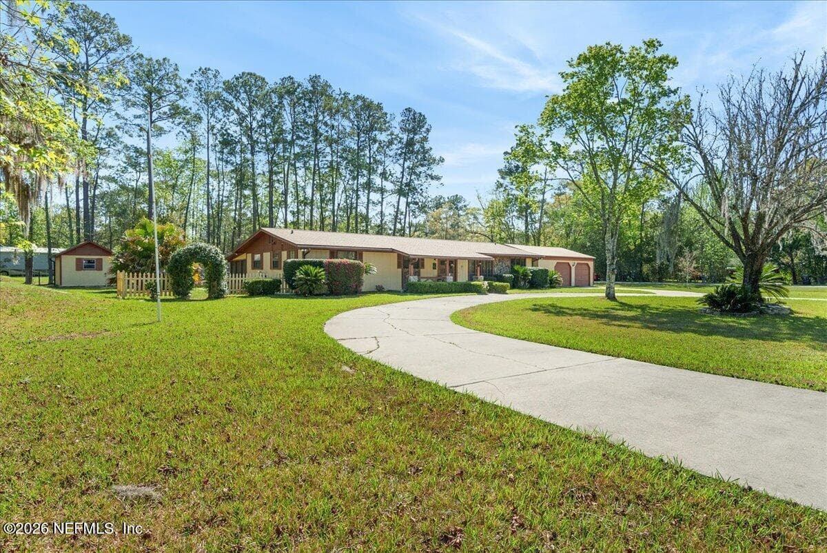611 PLANTATION Drive, Middleburg, FL 32068 2