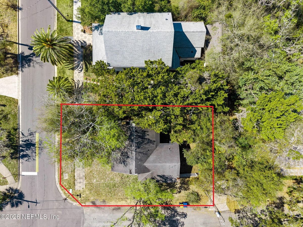 515 BROOME Street, Fernandina Beach, FL 32034 2