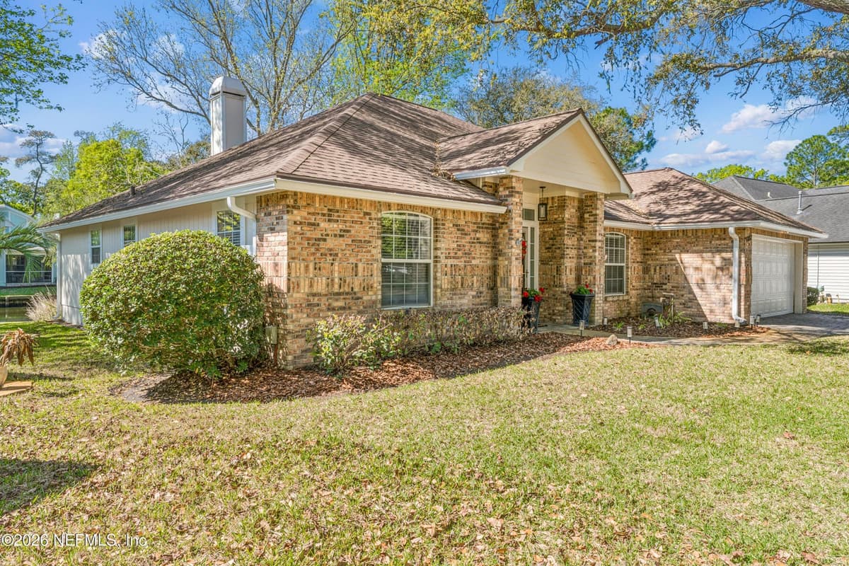1802 BLUE HERON Lane, Jacksonville Beach, FL 32250 3