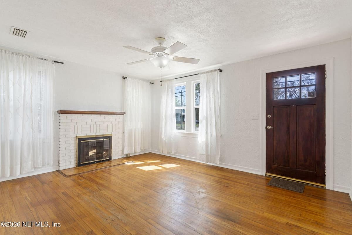 5143 PALMER Avenue, Jacksonville, FL 32210 2