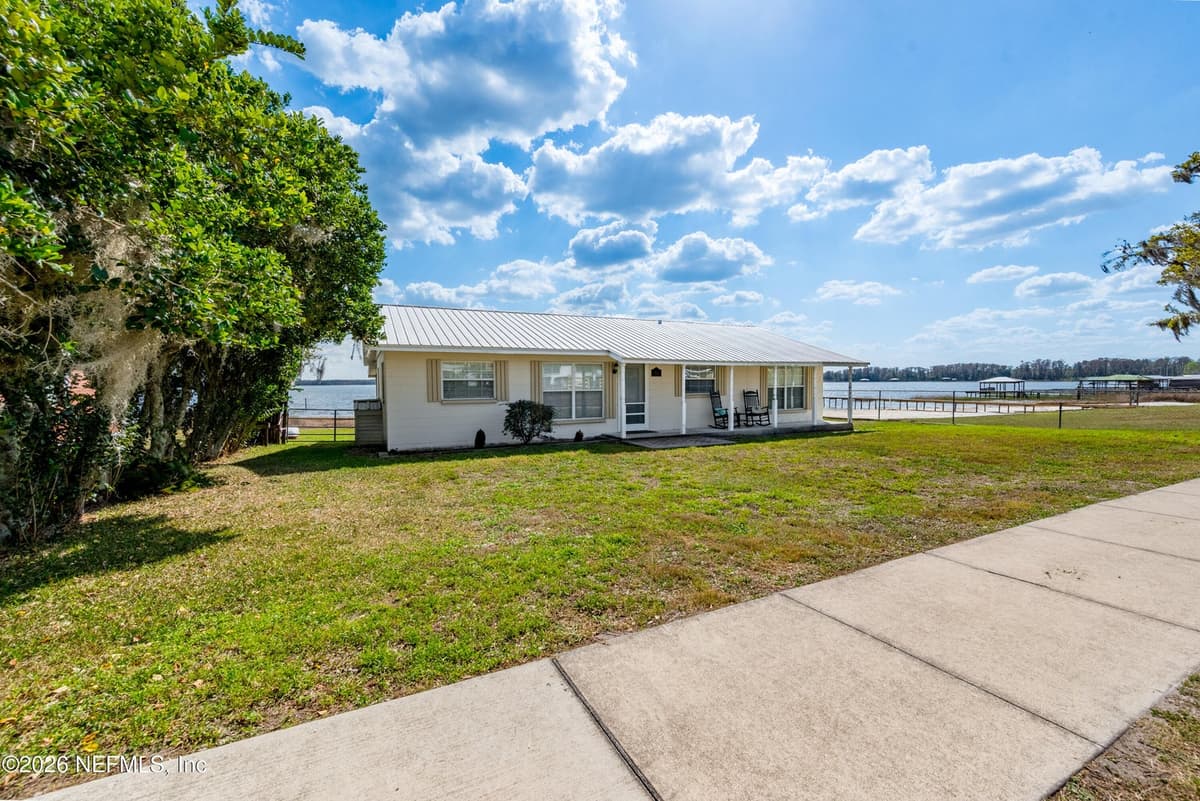 7932 SW COUNTY ROAD 18, Hampton, FL 32044 3
