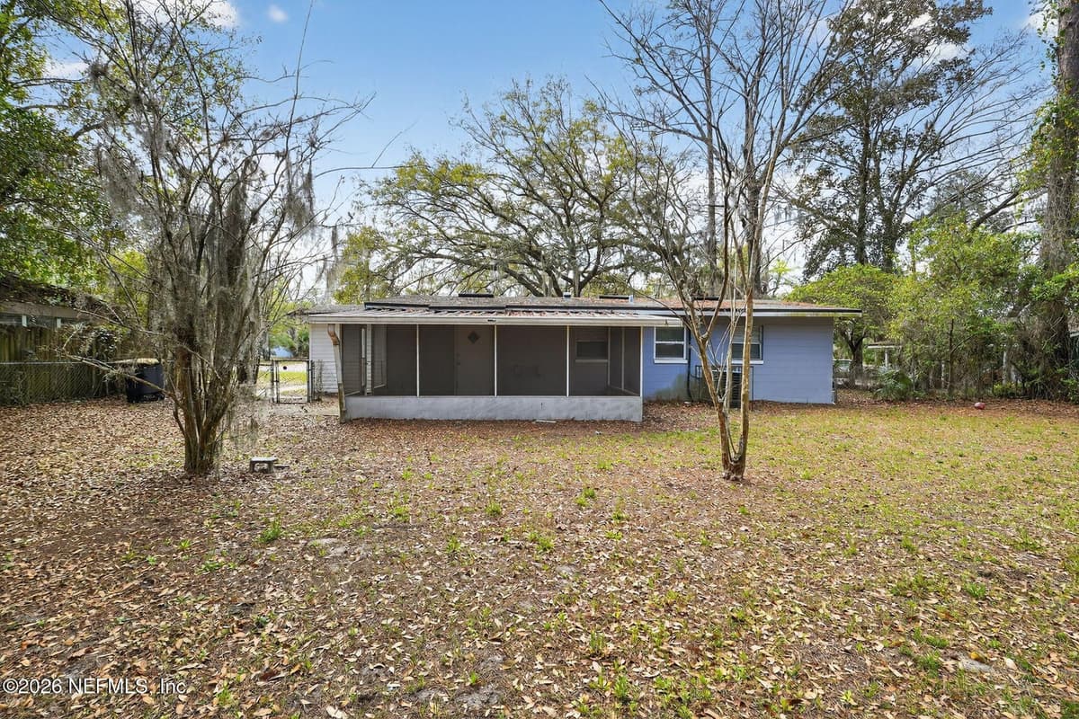 8609 OAK LEAF Road, Jacksonville, FL 32208 3