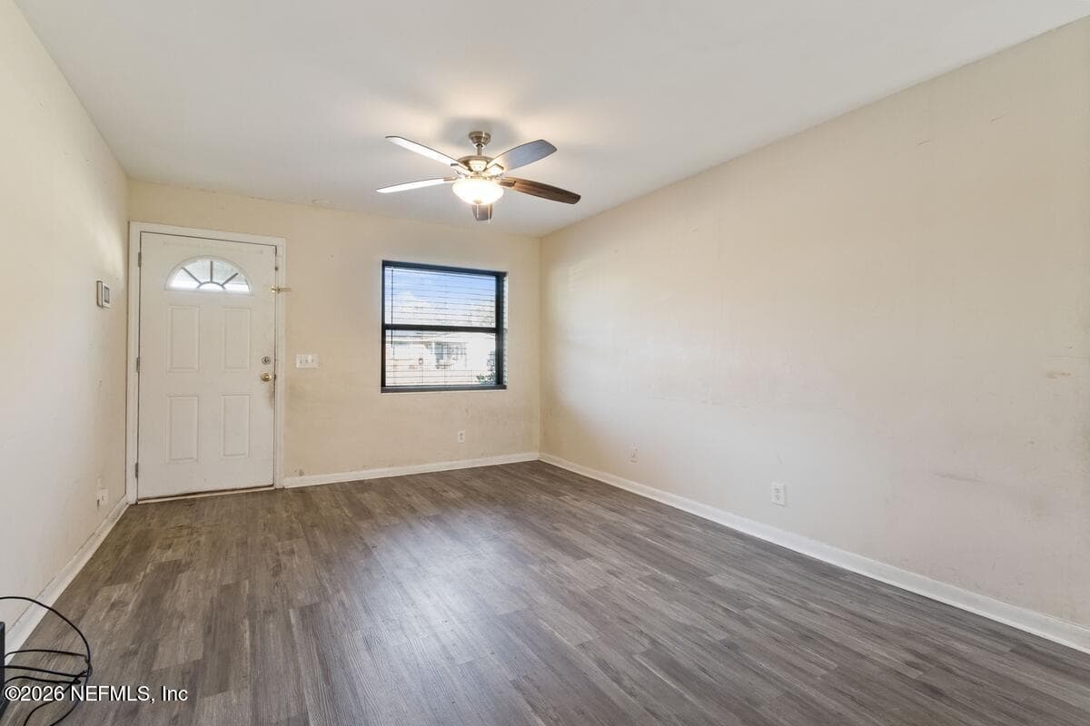 5959 BUCKLEY Drive, Jacksonville, FL 32244 3