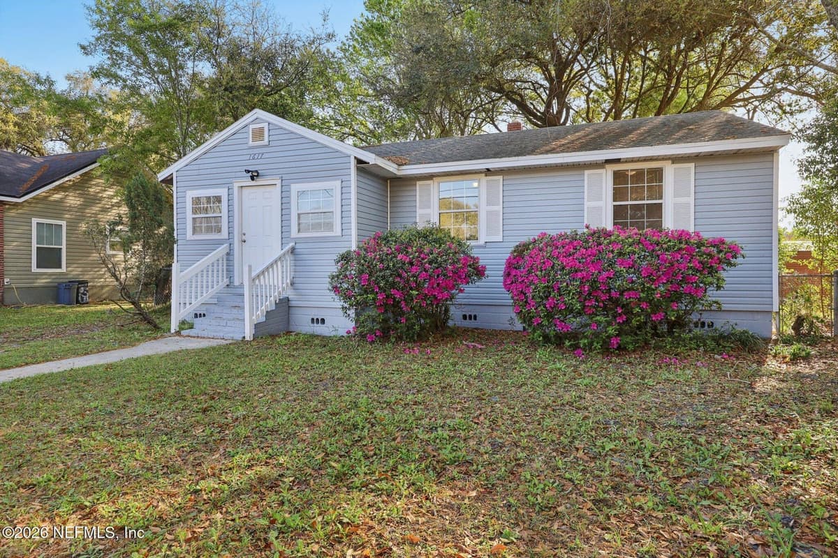 1617 CAMPUS Street, Jacksonville, FL 32209 2