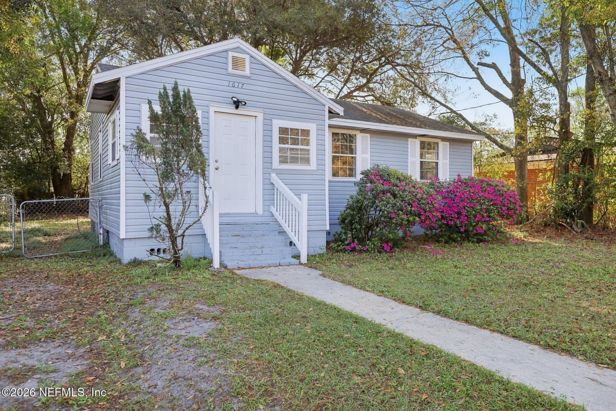 1617 CAMPUS Street, Jacksonville, FL 32209 3