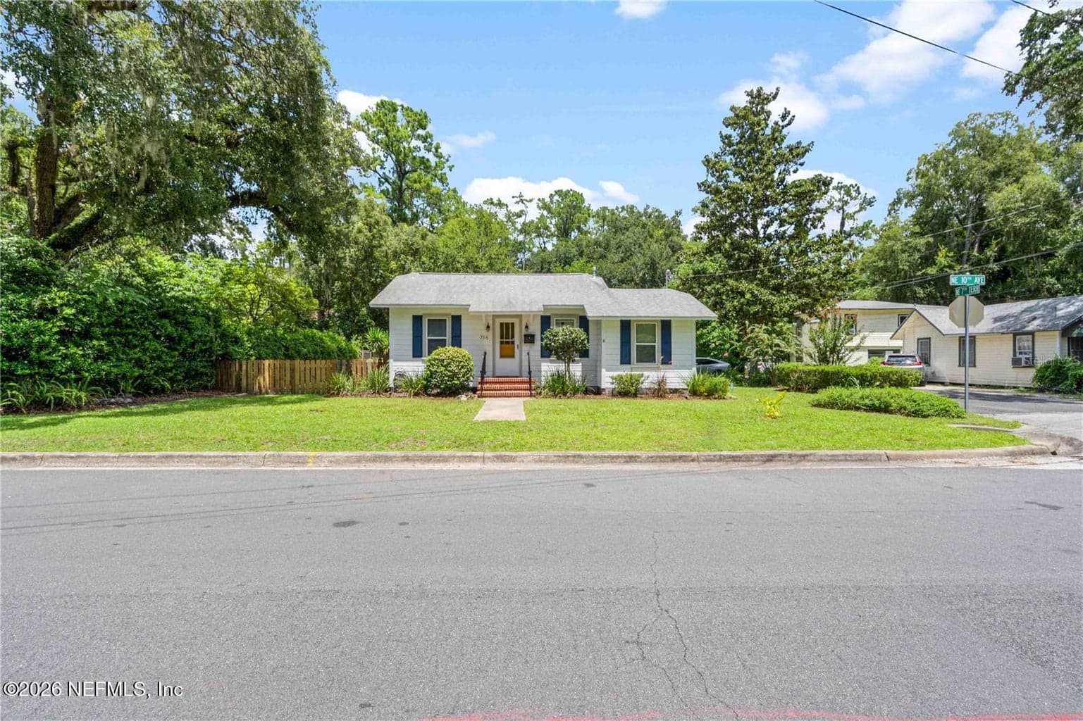 716 NE 10TH Avenue, Gainesville, FL 32601