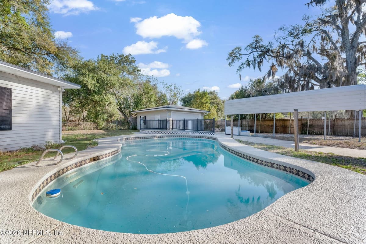 3955 PEACH Drive, Jacksonville, FL 32246 2