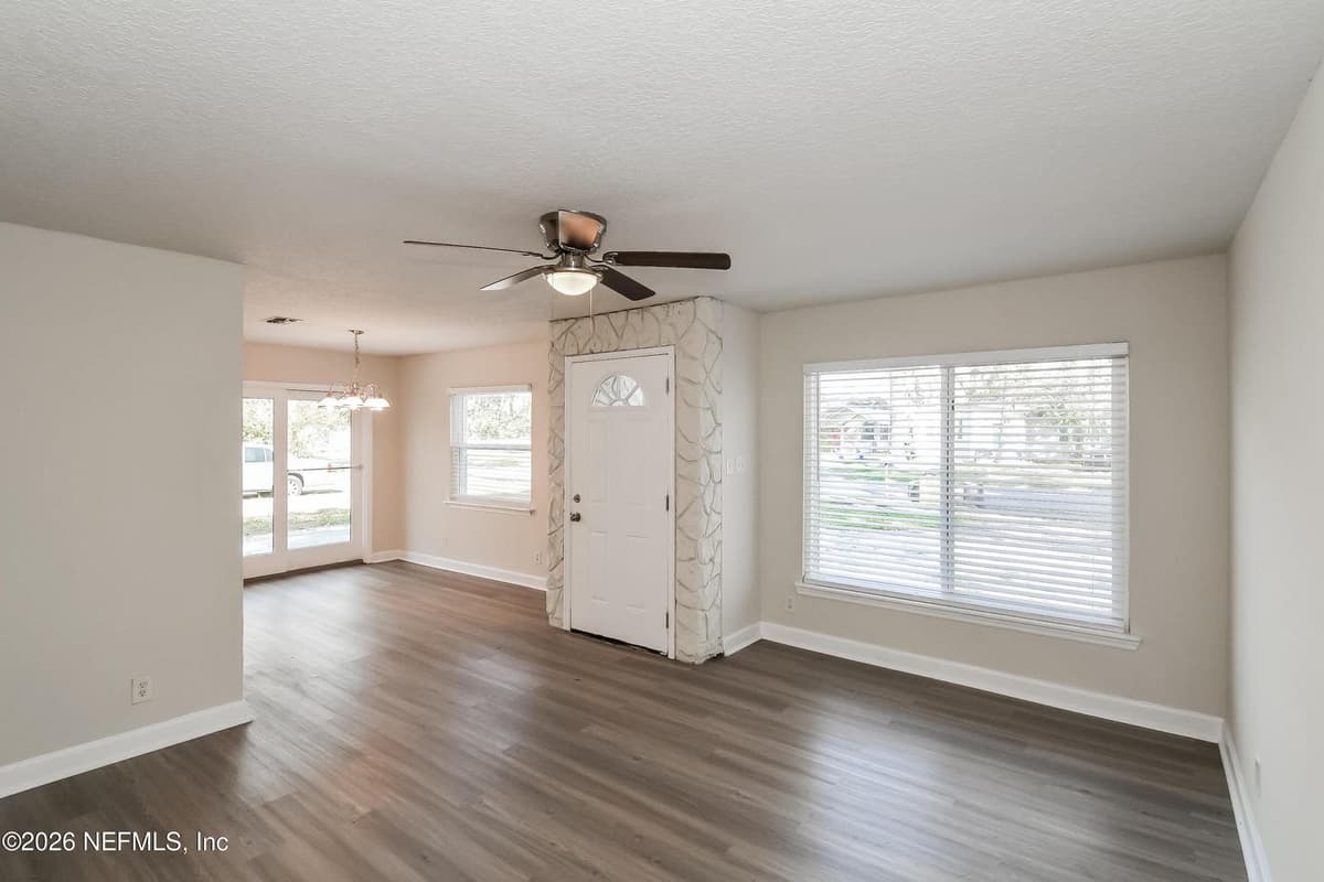 3348 PHYLLIS Street, Jacksonville, FL 32205 2