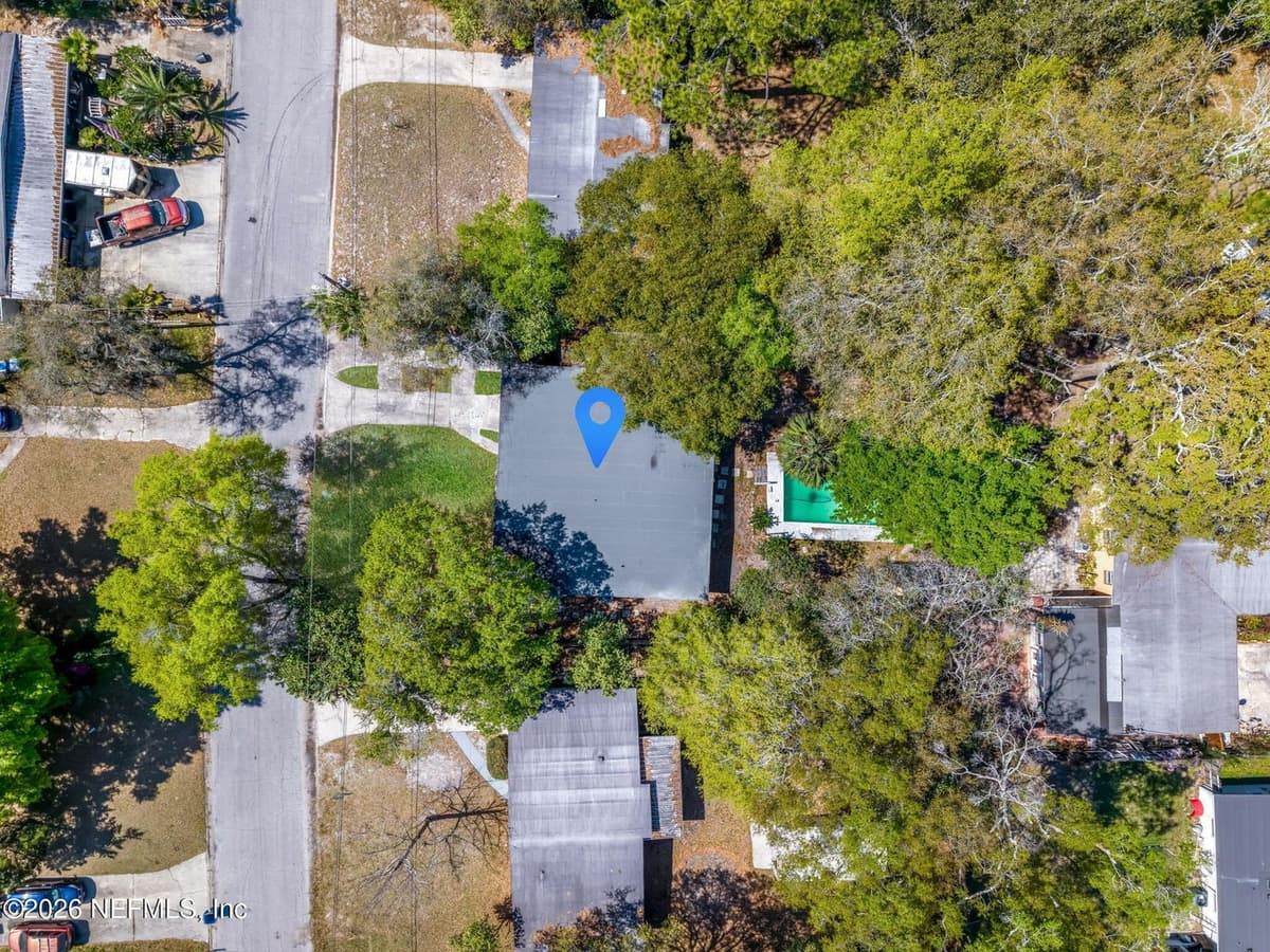 7541 MAYAPPLE Road, Jacksonville, FL 32211 2