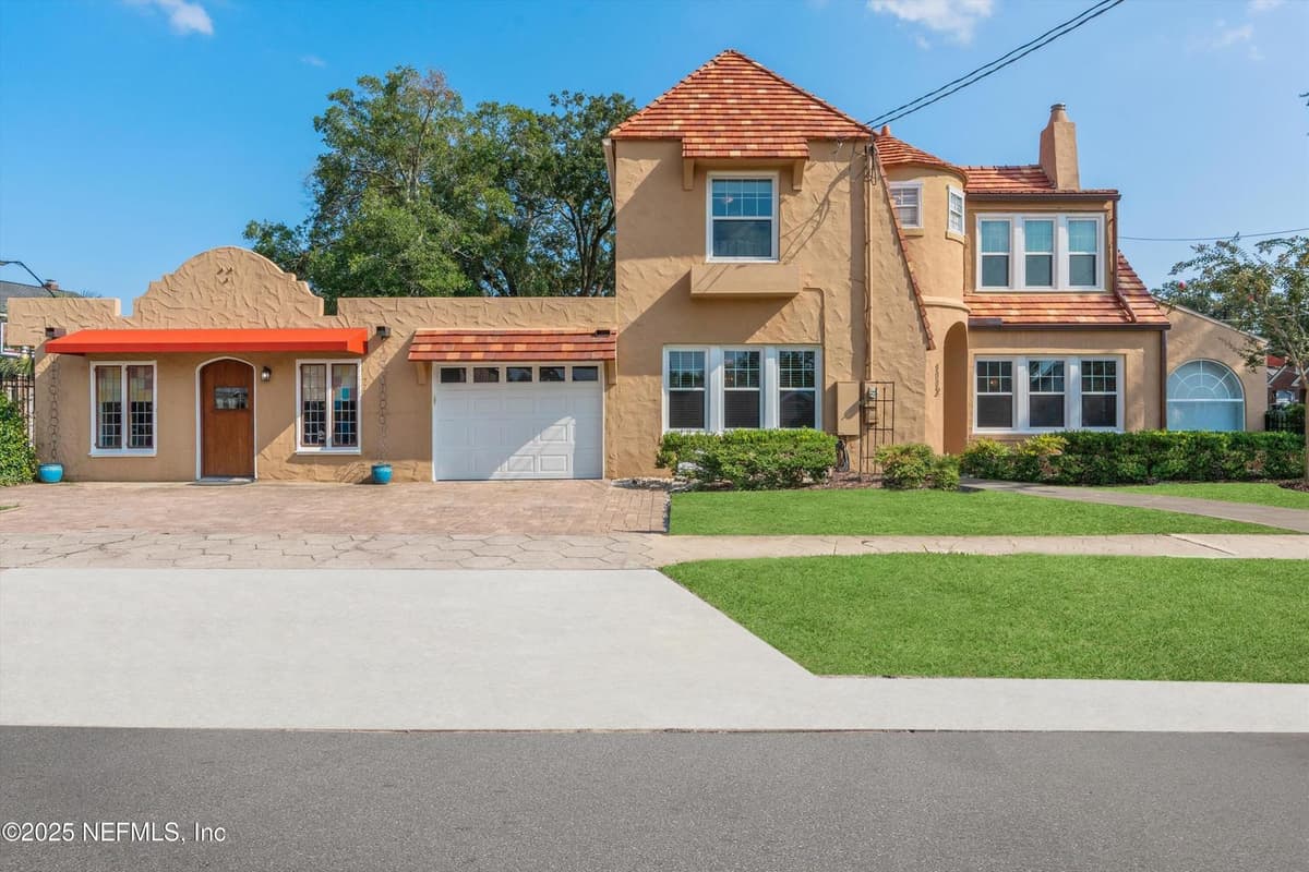 1112 COLOMBO Street, Jacksonville, FL 32207 2
