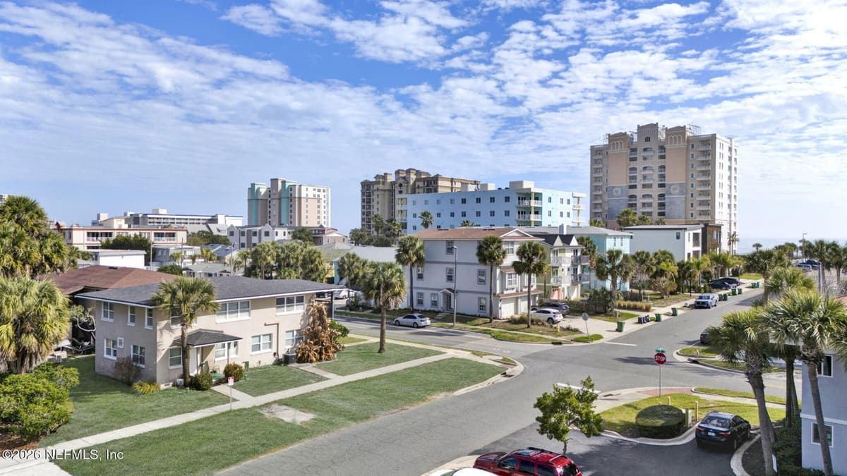 205 11TH Avenue N, Jacksonville Beach, FL 32250 3