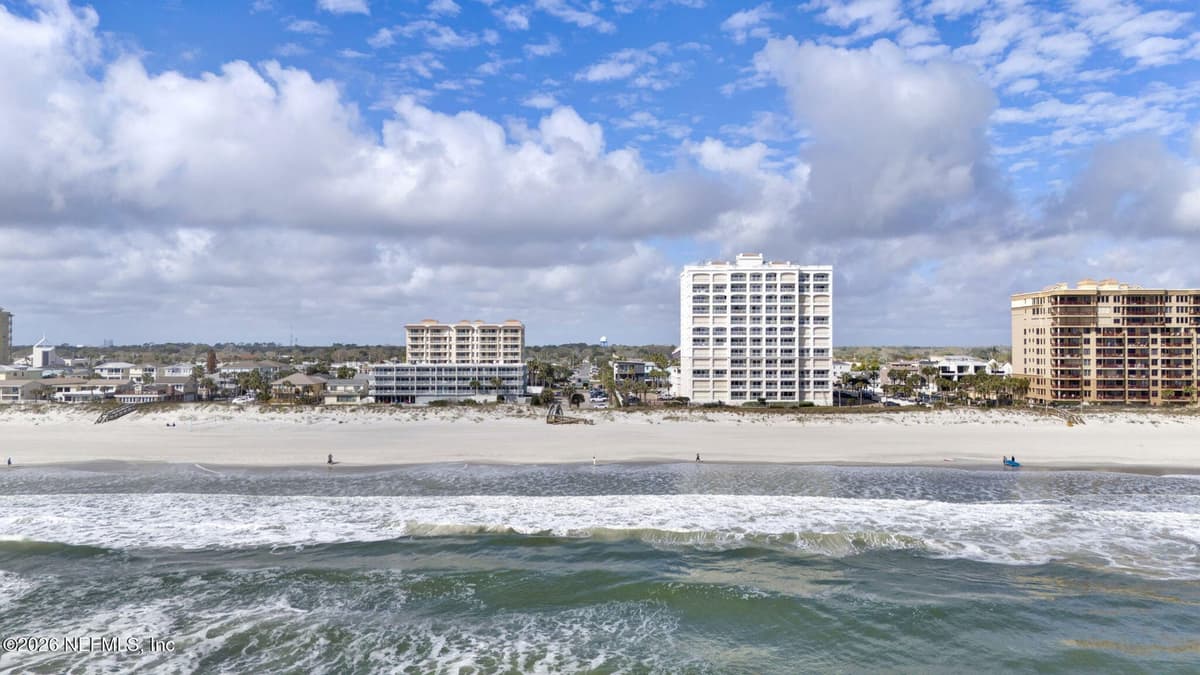 205 11TH Avenue N, Jacksonville Beach, FL 32250 2