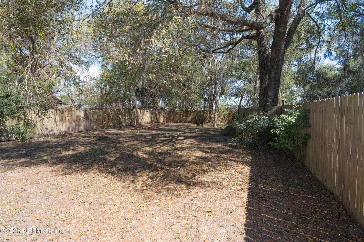 7949 TALLAHASSEE Avenue, Jacksonville, FL 32208 3
