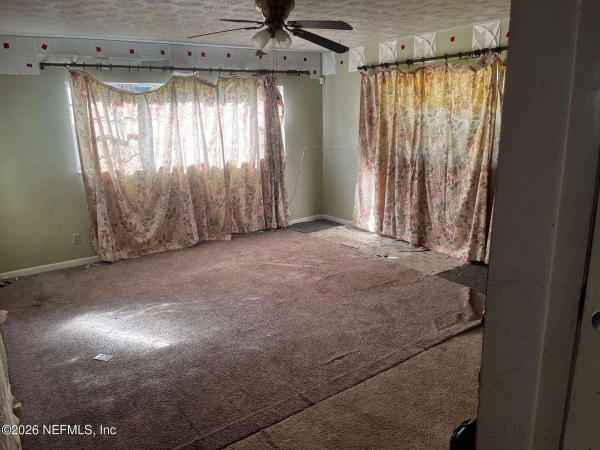 211 SATURN Lane N, Orange Park, FL 32073 2