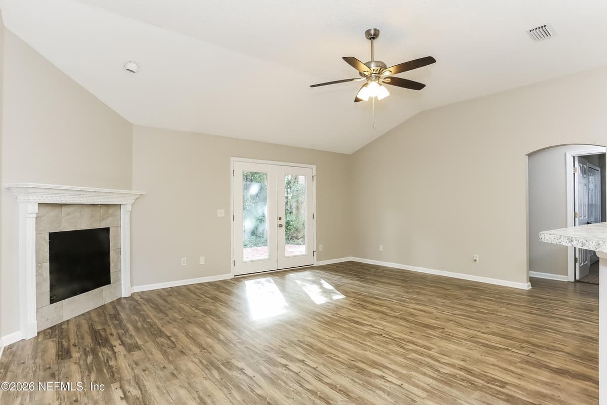 4513 CAPE SABLE Court, Jacksonville, FL 32277 3