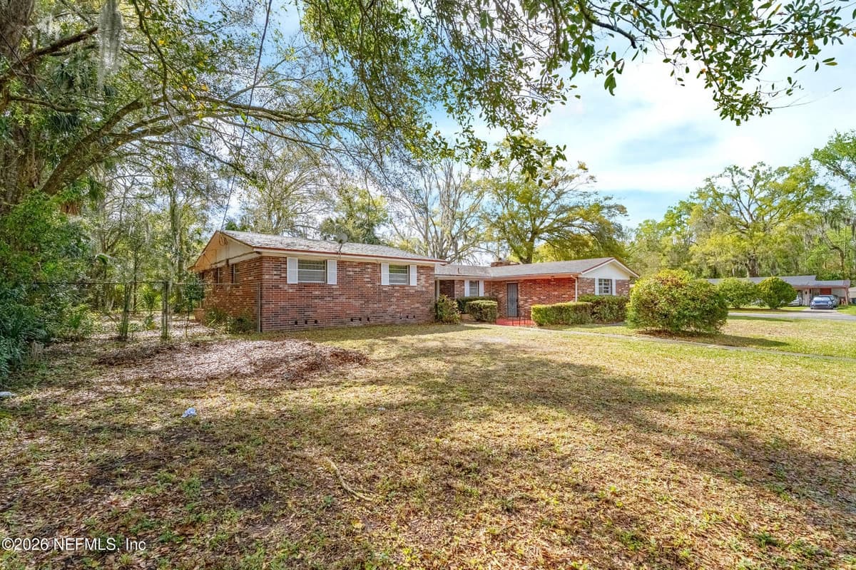 8648 HOWELL Drive, Jacksonville, FL 32208 3