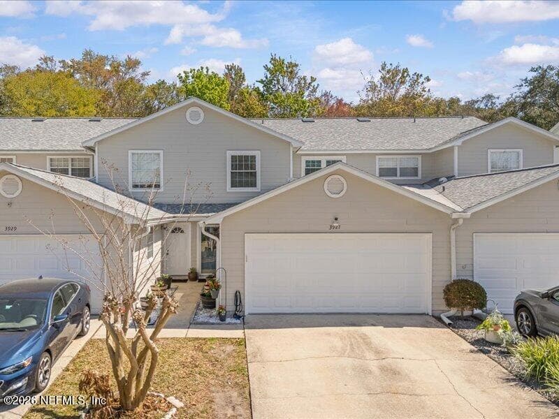 3927 MEADOWVIEW Drive N, Jacksonville, FL 32225 3