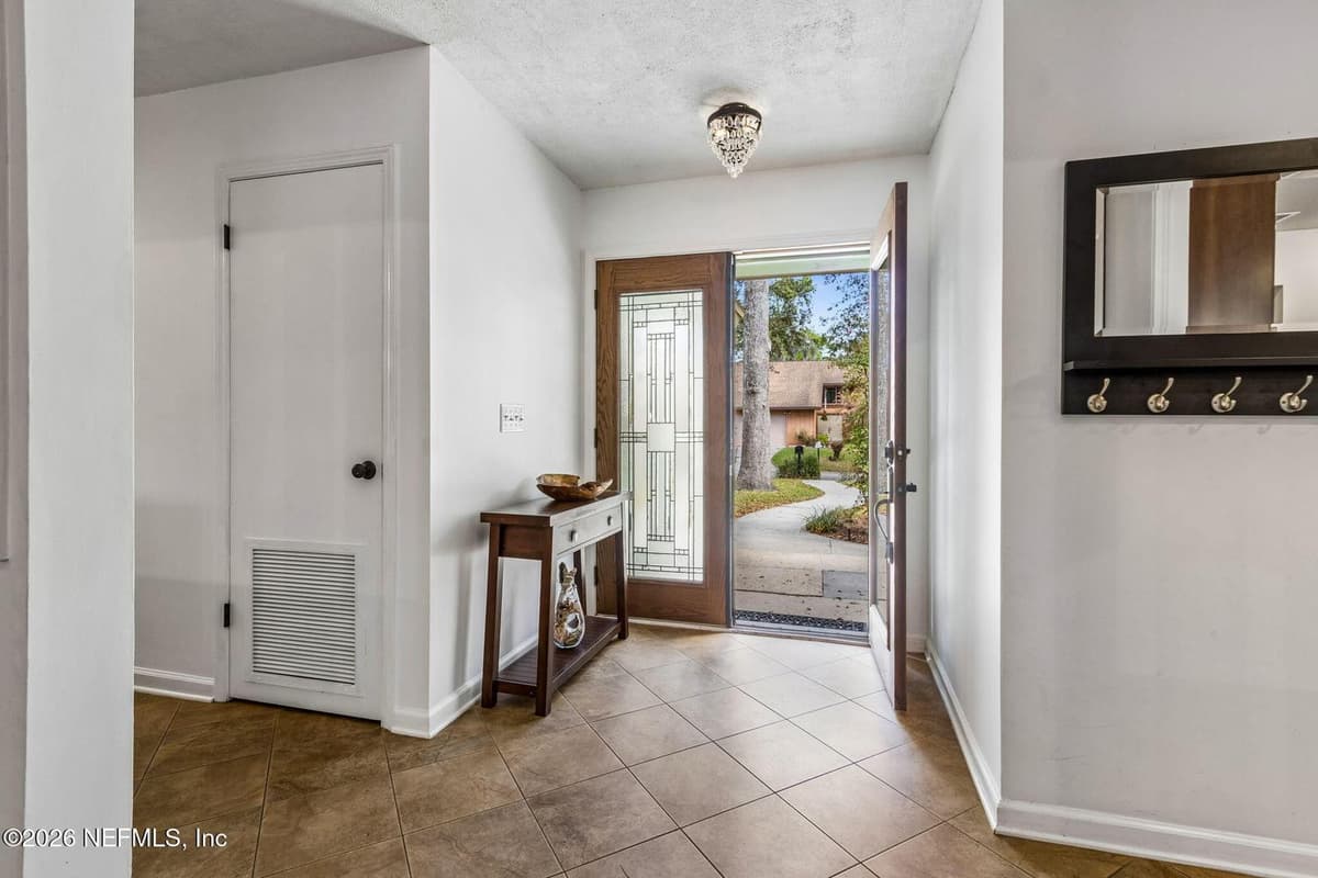 354 TILEFISH Court, Jacksonville, FL 32225 3