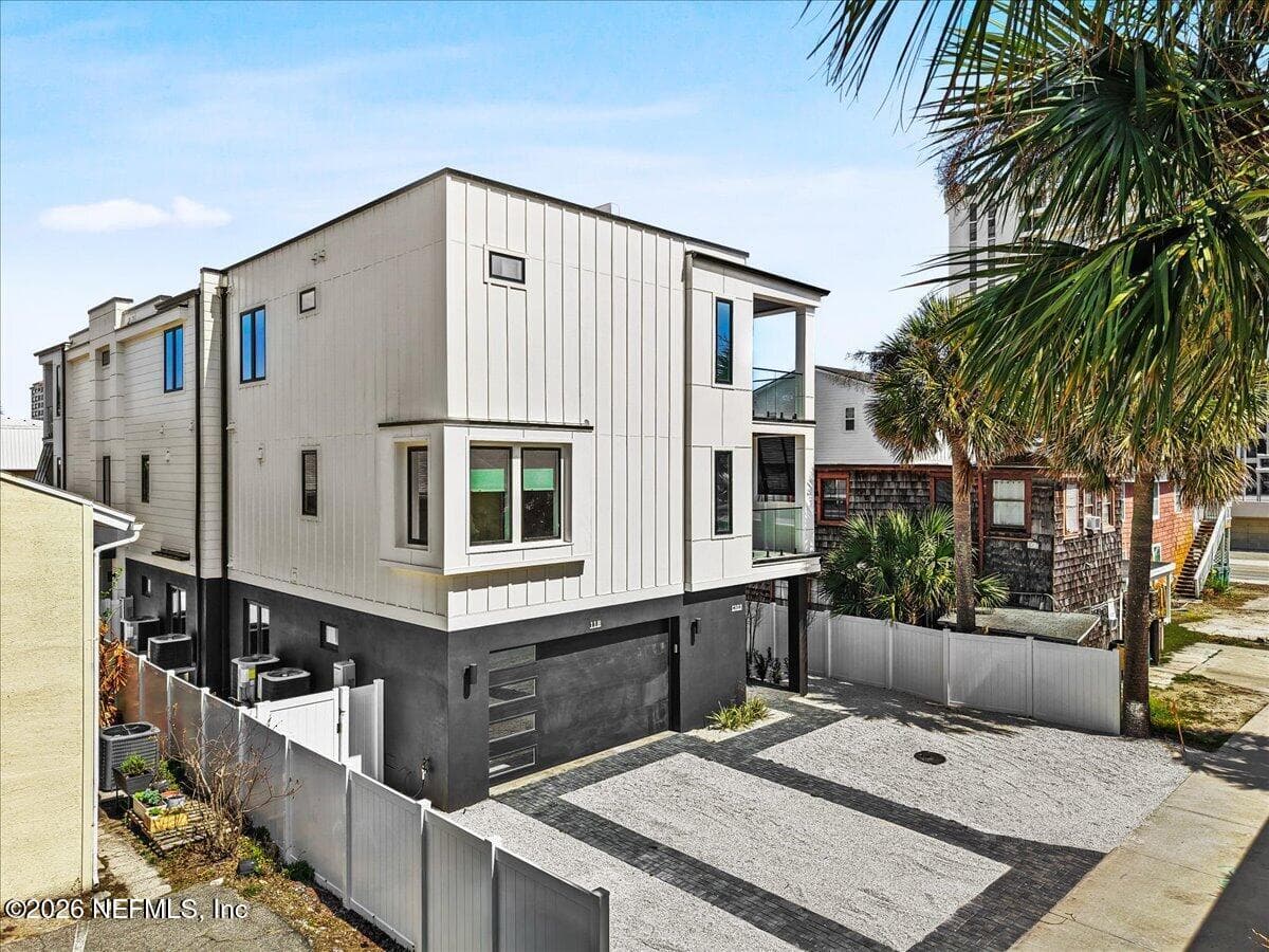 118 13TH Avenue S 103 C, Jacksonville Beach, FL 32250 2