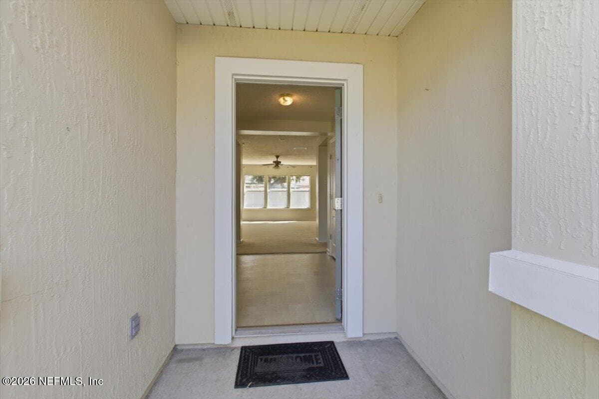 12345 BRISTOL CREEK Drive, Jacksonville, FL 32218 2