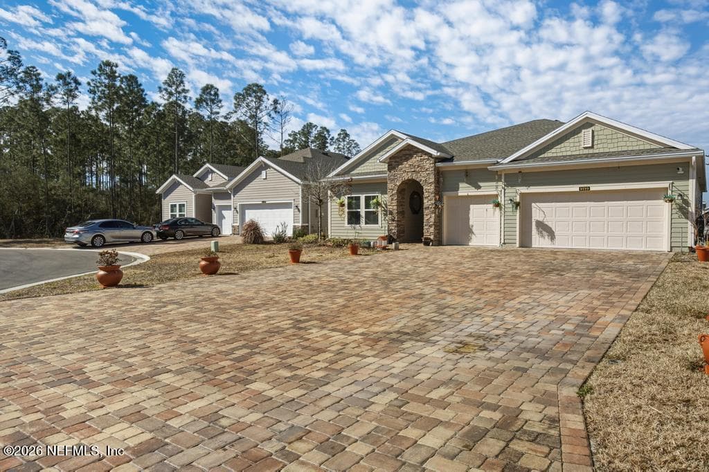 9899 ANSLEY LAKE Drive, Jacksonville, FL 32222