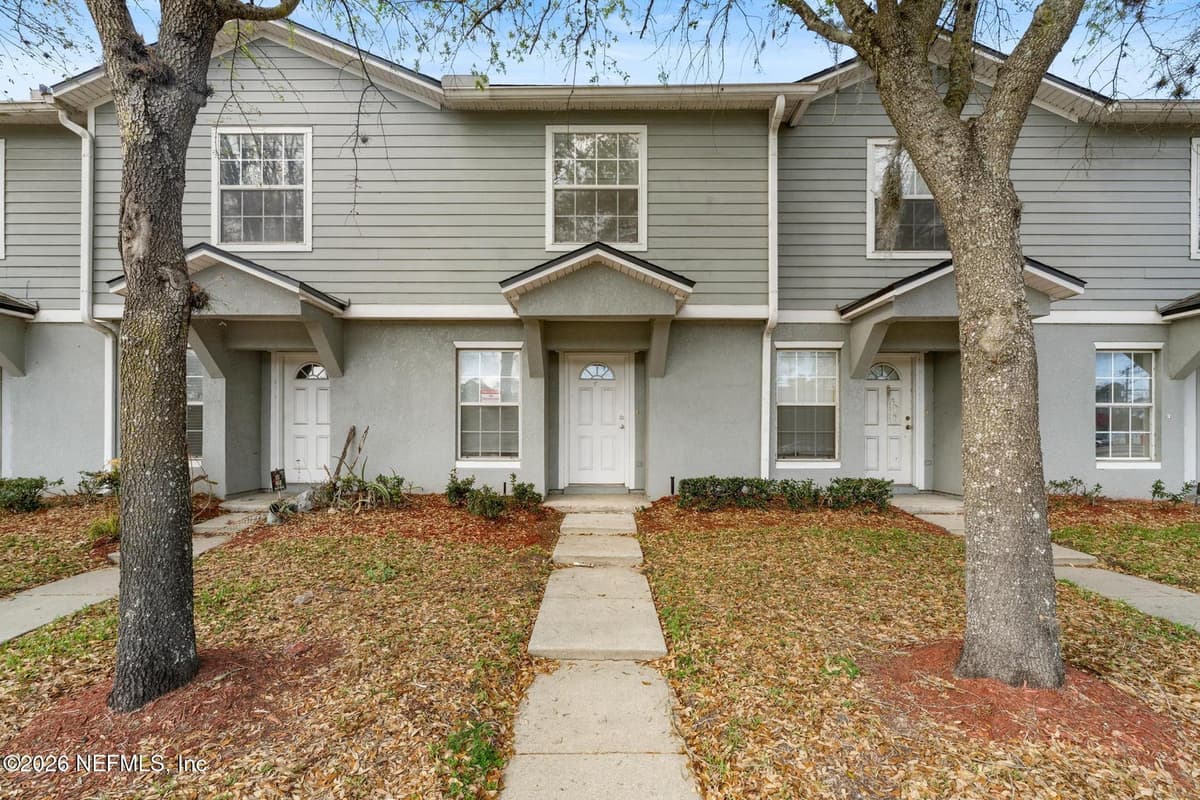 8436 MCGIRTS VILLAGE Lane 9F, Jacksonville, FL 32210, Jacksonville, FL - photo 2