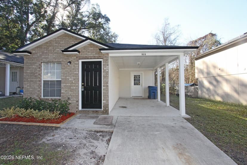 8616 JASPER Avenue, Jacksonville, FL 32211